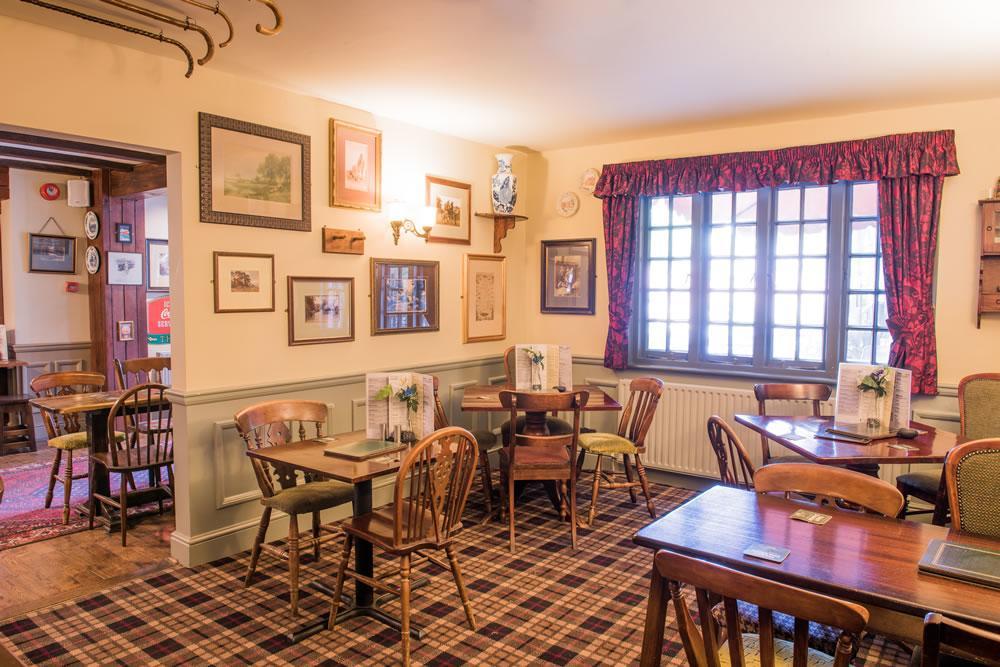 The Burley Inn Екстериор снимка